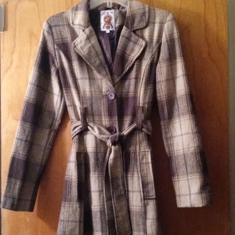 Coat tan/brown checker print